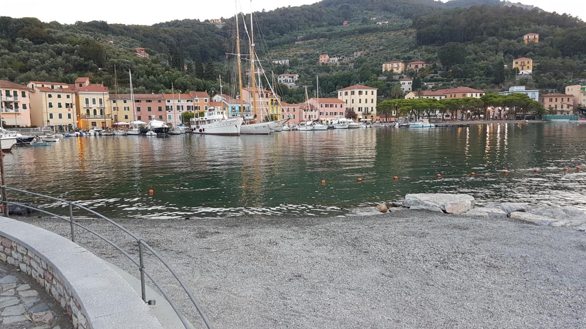La Stanzetta Dei Rosa Apartment Porto Venere Luaran gambar